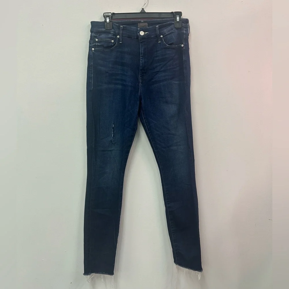 Mother High Waisted Looker Ankle Fray Sz 30 Tongue and Chic - Picture 2 of 6